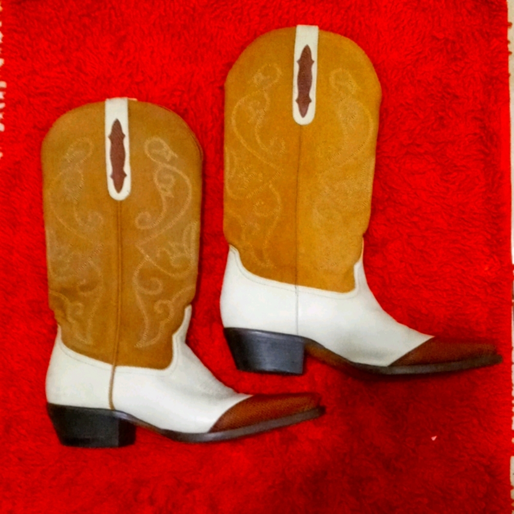 Vintage Nine West 8 1/2 Tri-Color Cowgirl Boots